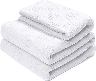 Our Top Tips & Product Picks for 2022's Best Cooling Blankets for Hot Sleepers 7 cotton throw blankets by utopia bedding